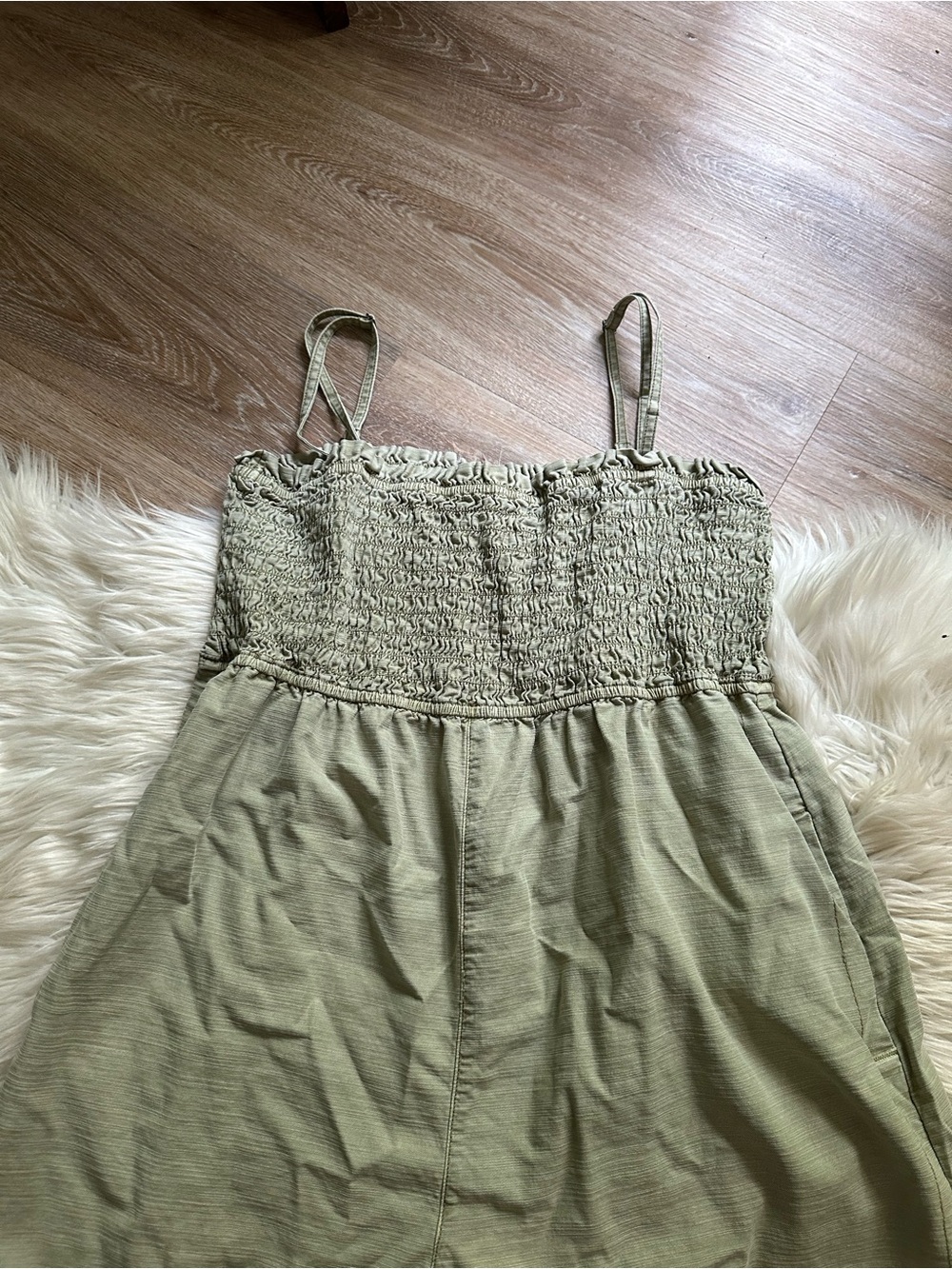 ANTHROPOLOGIE Pilco Smocked Sleeveless Romper In Green - Picture 6 of 8